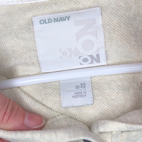 Old Navy Oatmeal Peplum Button Up (XS) - Picture 4 of 4